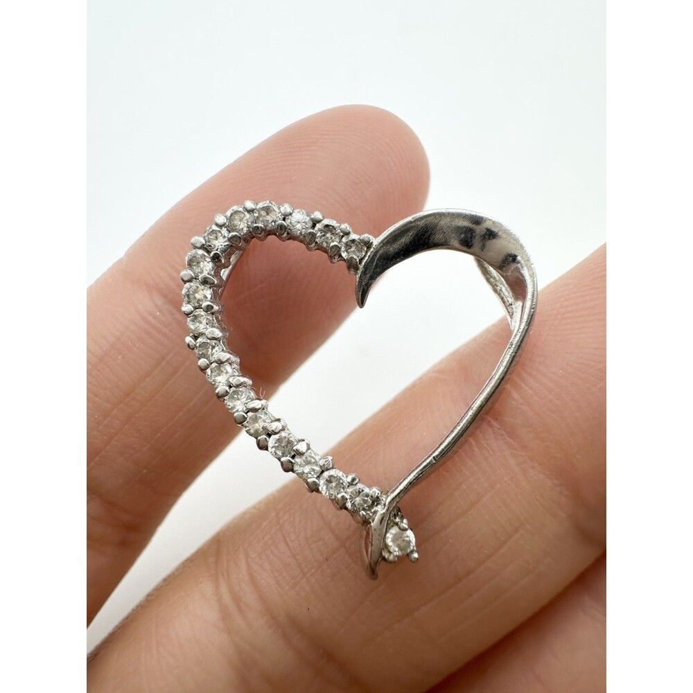 925 Sterling Silver cubic zirconia Open heart pendant